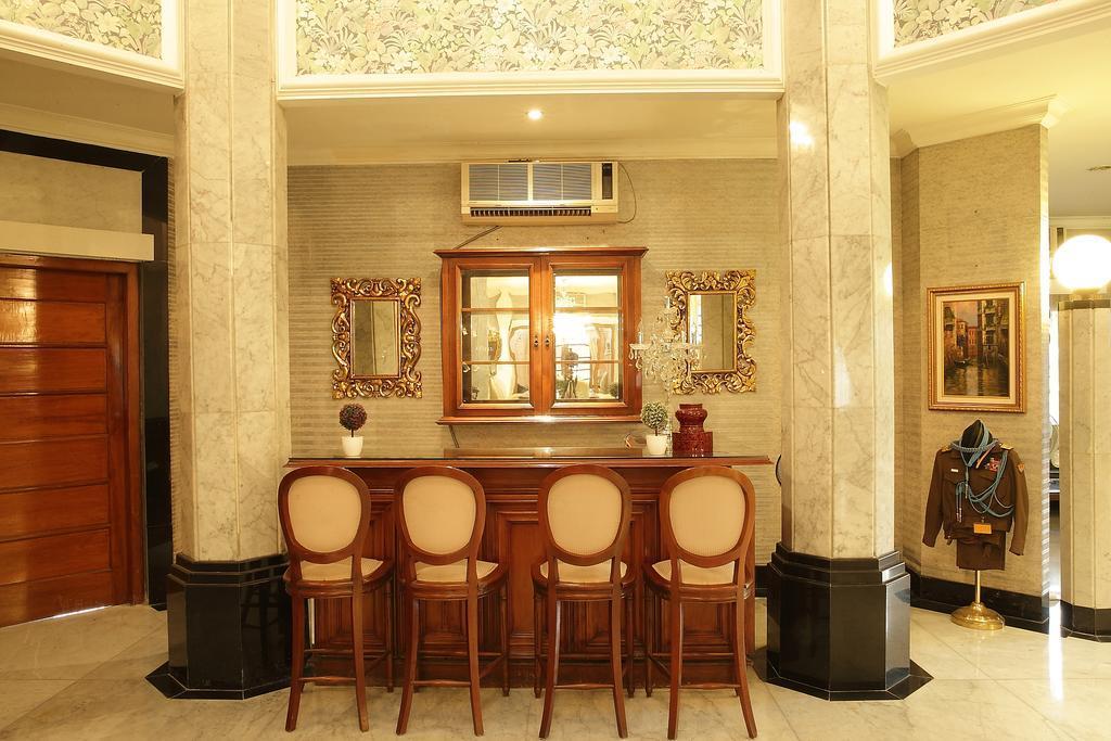 ג'קרטה Arimbi Pejaten Suites מראה חיצוני תמונה