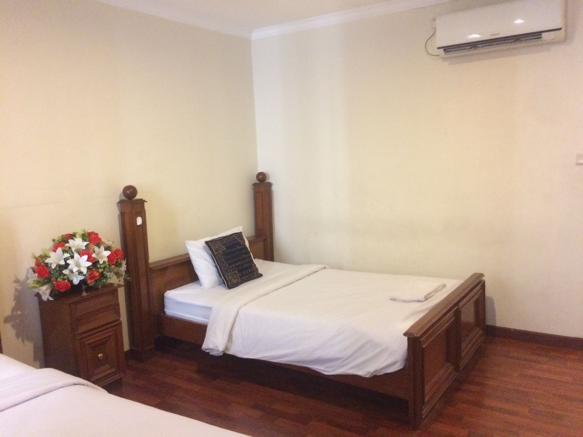 ג'קרטה Arimbi Pejaten Suites מראה חיצוני תמונה