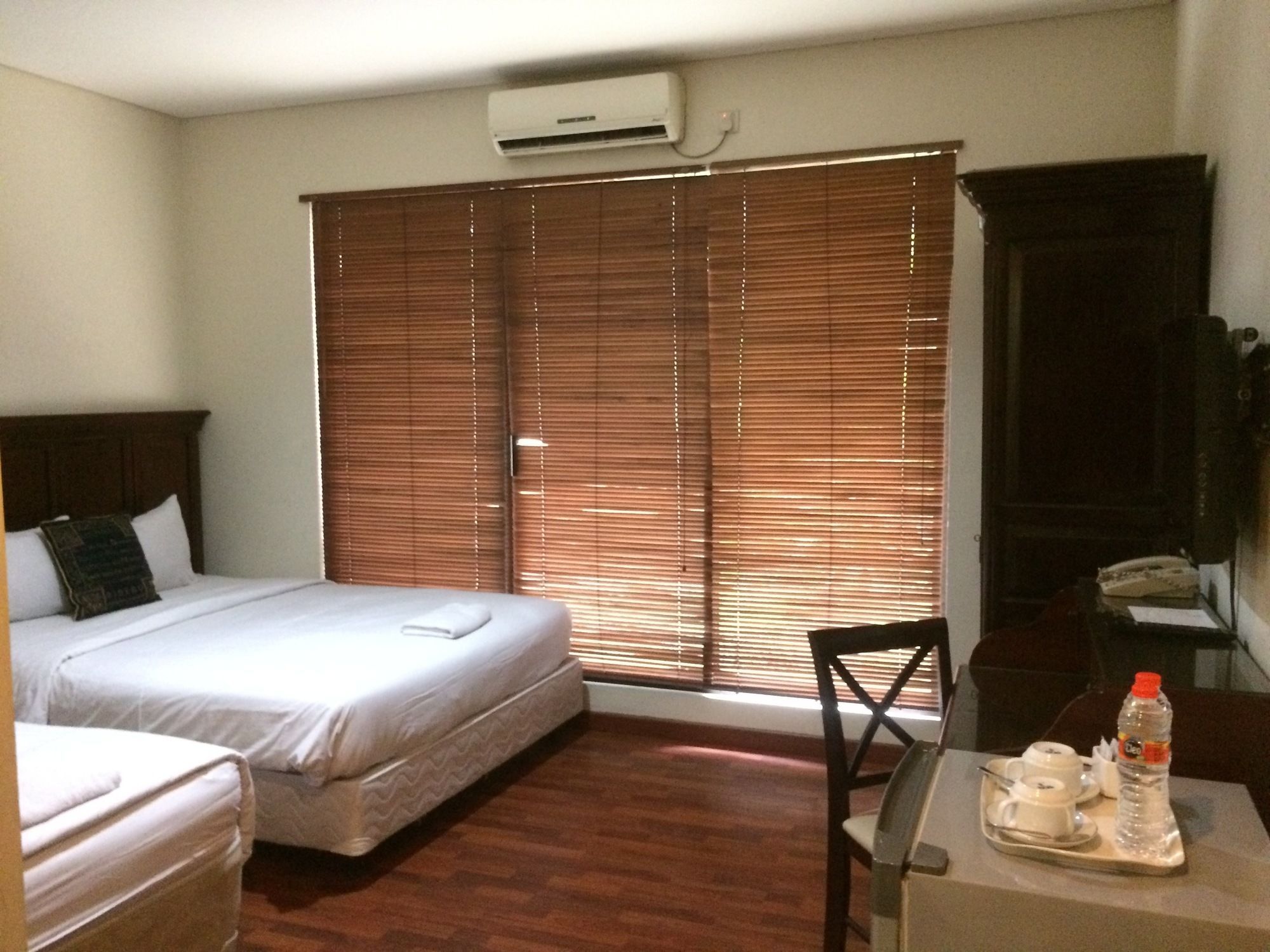 ג'קרטה Arimbi Pejaten Suites מראה חיצוני תמונה