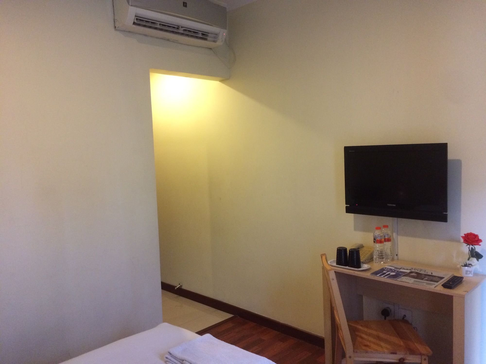 ג'קרטה Arimbi Pejaten Suites מראה חיצוני תמונה